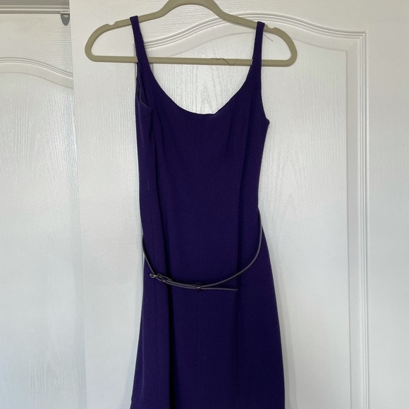 Dresses - Picture 3 of 5